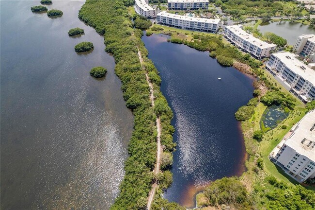 Building Photo - 10032 65th Ave N