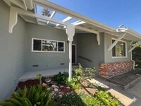 Building Photo - Prime SLO home 4B/2B - Groups Welcome