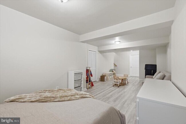 Building Photo - 7049 Rogue Forest Ln
