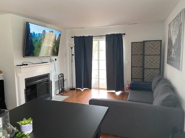 Building Photo - 20 Janet Cir