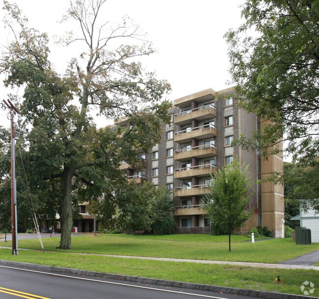 Building Photo - Walter Salvo House