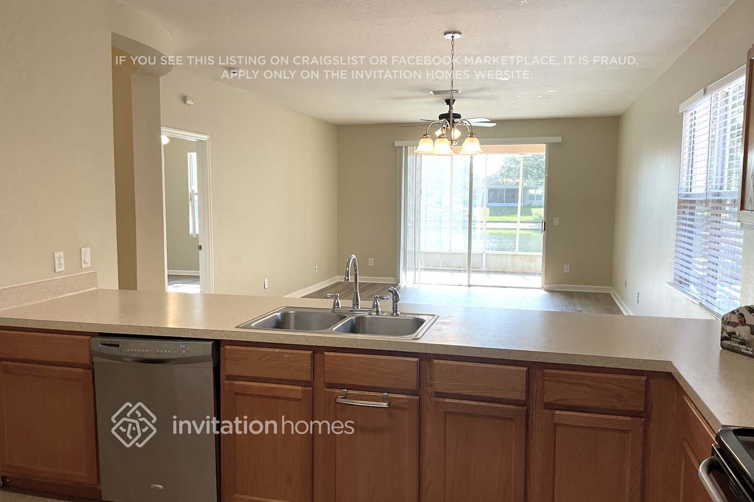 Building Photo - 4285 Canby Dr