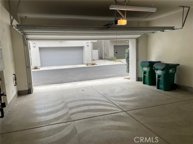 Building Photo - 104 Allusion