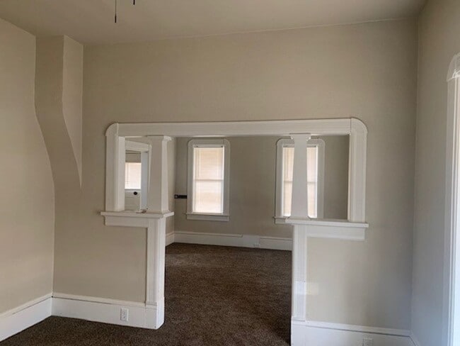 Building Photo - 2+Bedroom 2Bath Single Family Home