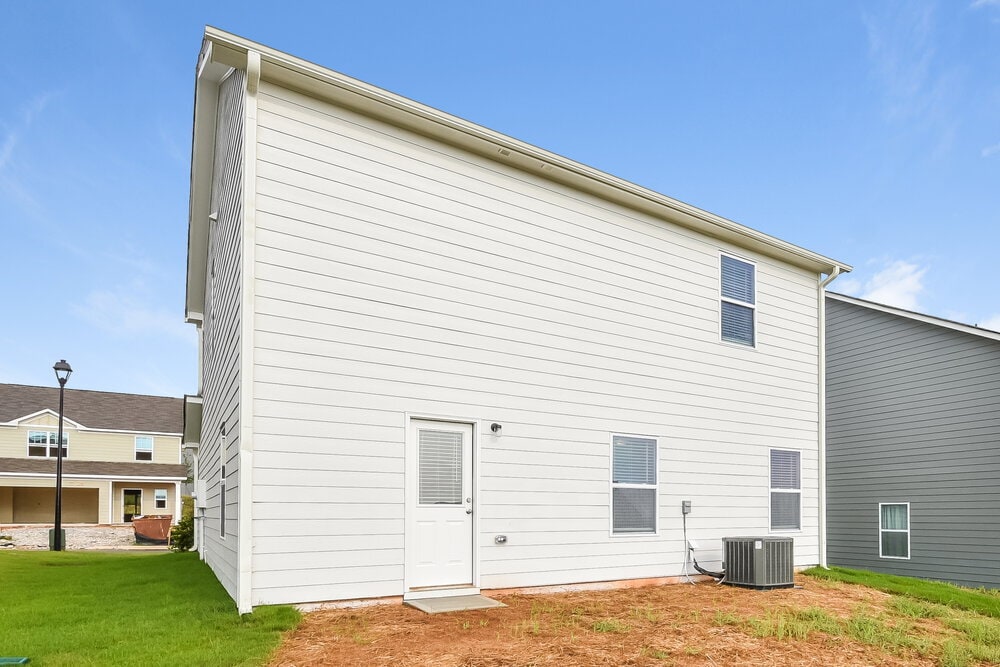 Building Photo - 3531 Falconwood Dr