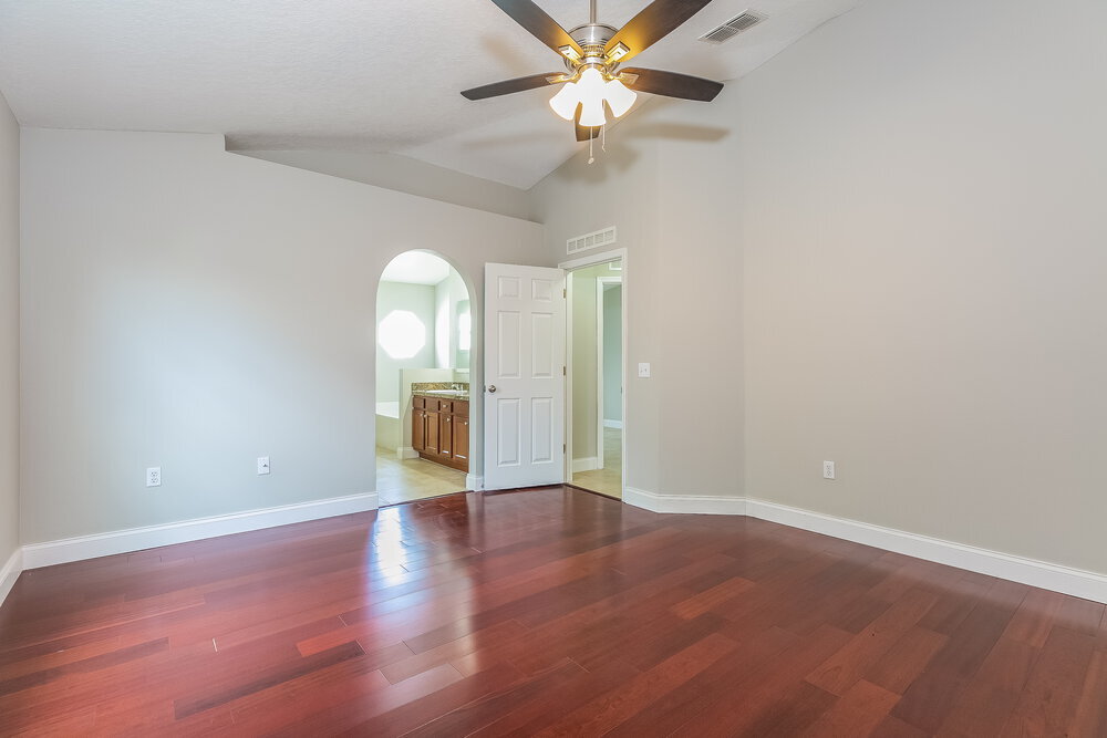 Building Photo - 588 Kilimanjaro Dr