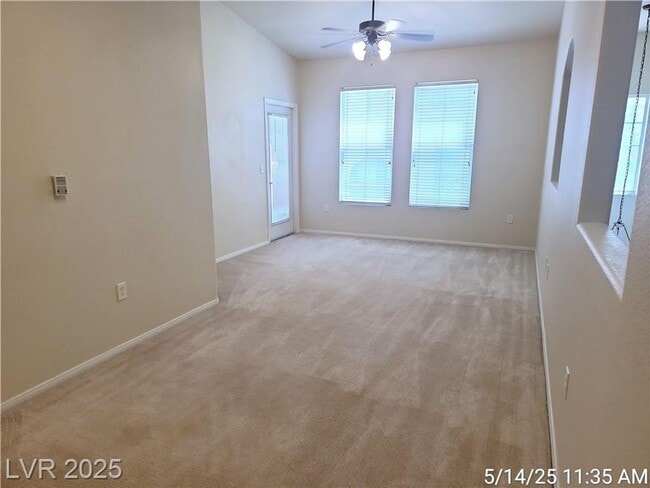 Building Photo - POPULAR FLOORPLAN IN A DESIREABLE GATED CO...