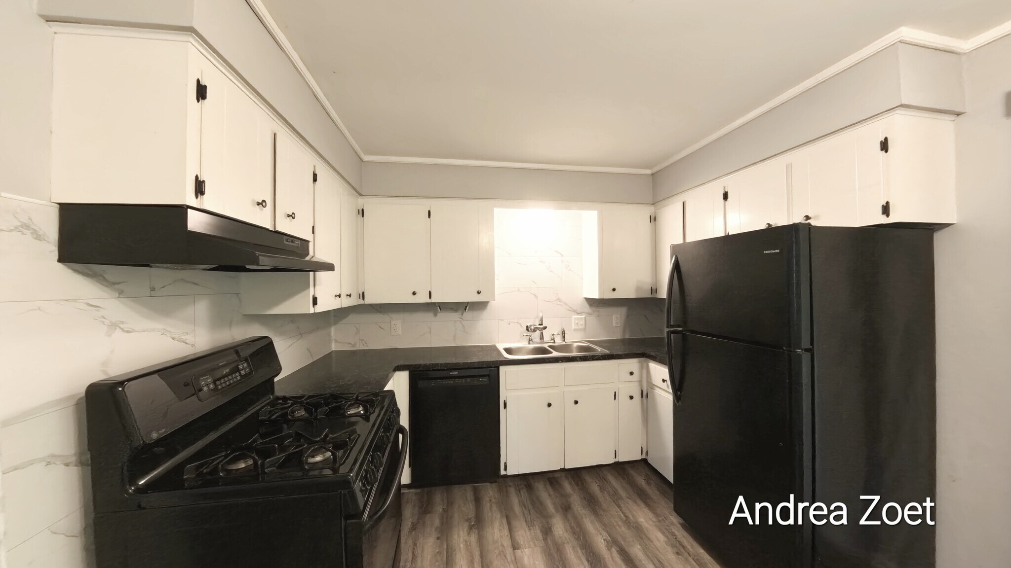 Building Photo - 2555 Ridgemoor Dr SE