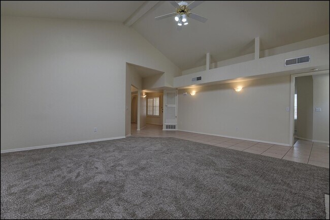 Building Photo - 7580 Le Conte Dr
