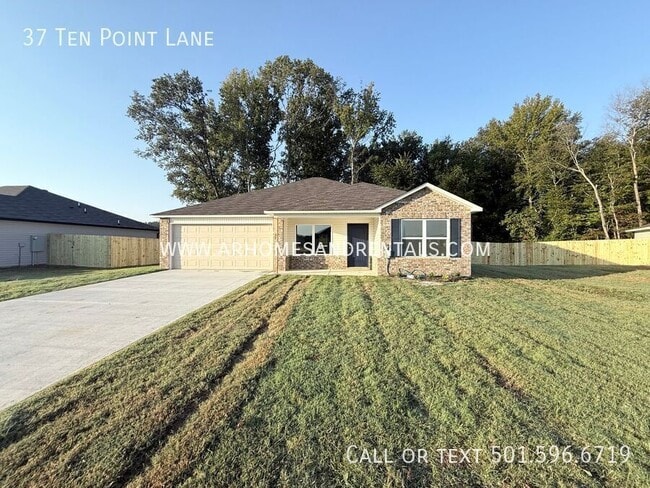 Primary Photo - 37 10 Point Ln