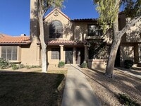 Building Photo - 2br Chandler condo in Daybreak