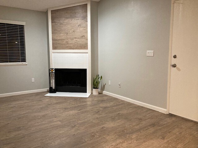 Fire Place - Bancroft Apartment Homes