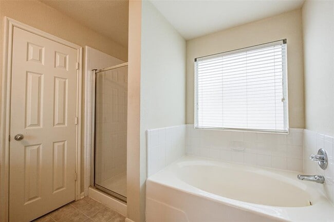 Building Photo - 3814 Tammony Park Ln