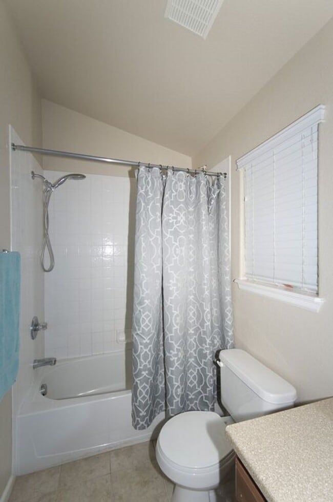 Primary Photo - **HOLIDAY MOVE IN SPECIAL**