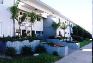 Building Photo - La Loma Apartments