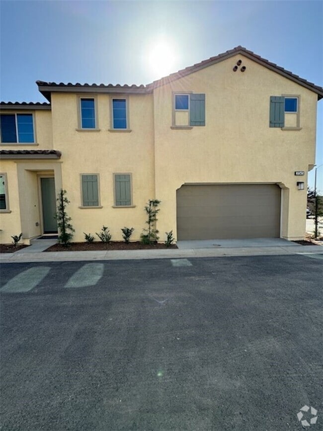 Building Photo - 31565 Wieck Rd