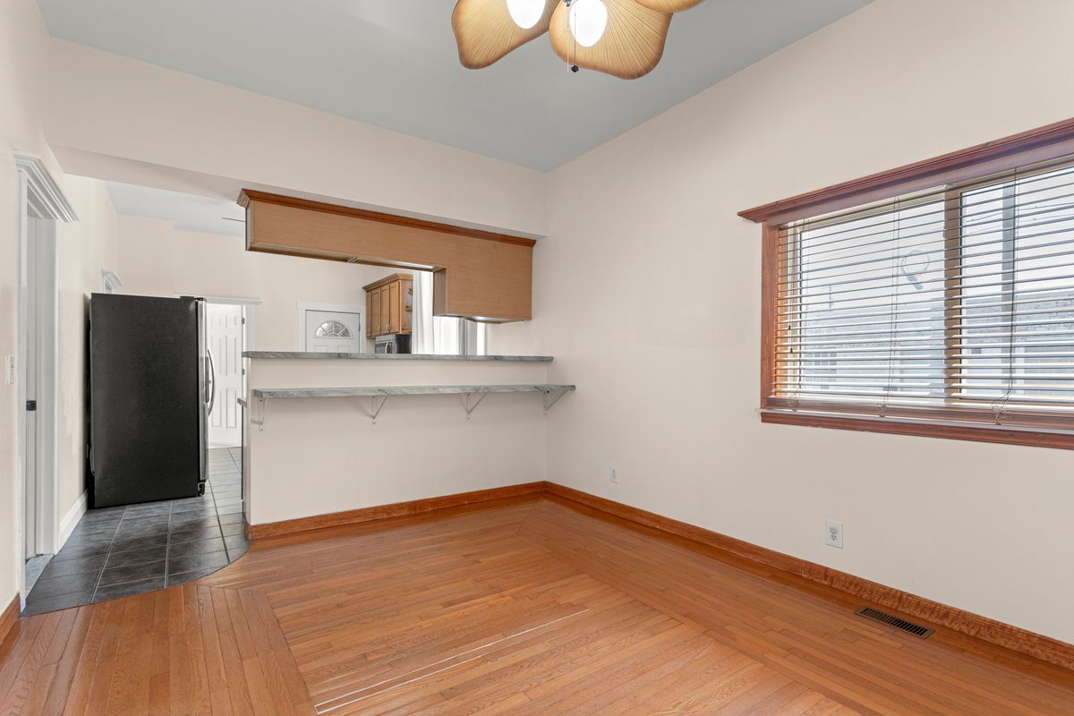 Building Photo - 3553 Bagley St