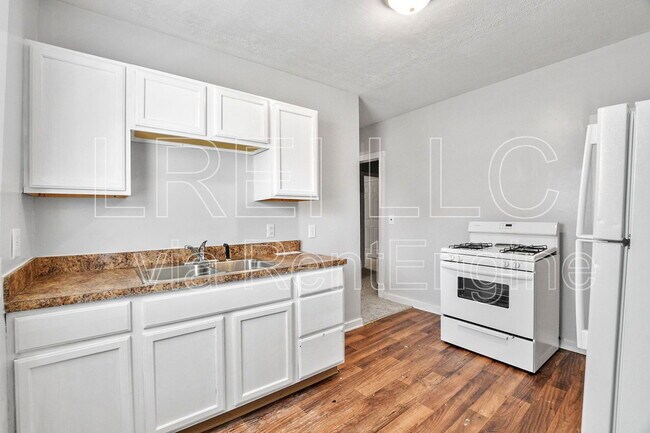 Building Photo - 3411 Rudd Ave
