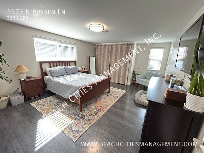 Building Photo - 1973 N Hidden Ln