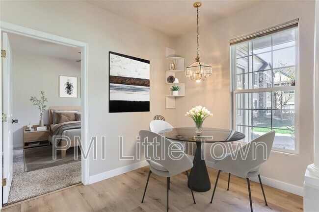 Building Photo - 4045 S Crystal Cir