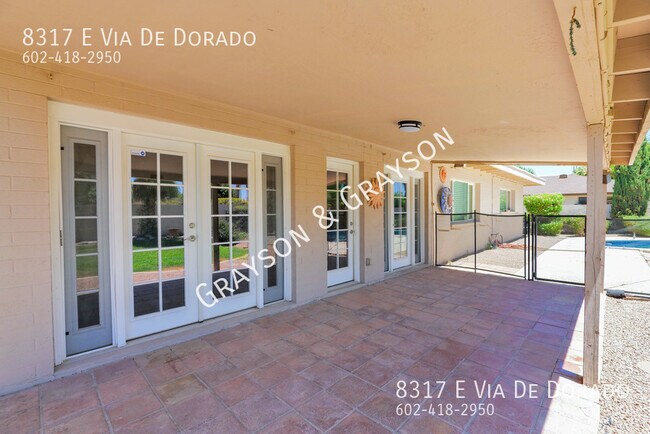 Building Photo - 8317 E Vía De Dorado