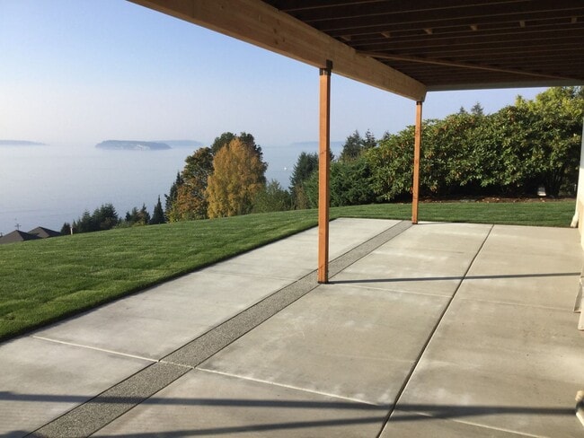 Building Photo - Modern 4-Bedroom Home with Panoramic Water & Mountain Views