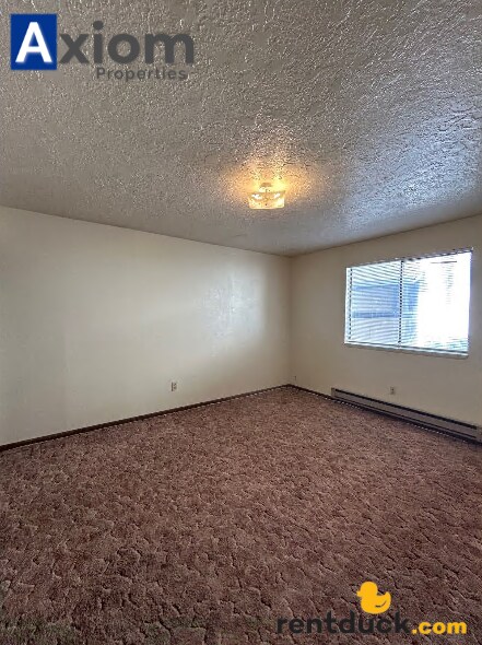 Building Photo - 1160 Freeman-A