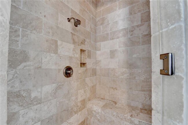 Building Photo - 8330 Royal Melbourne Way