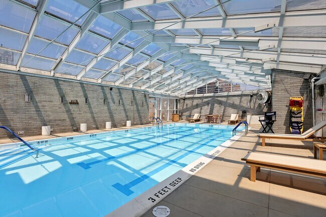 Building Photo - 501 E 87th St