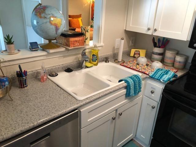 Building Photo - 3400 Speedway