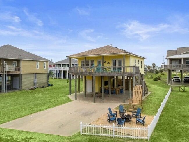 Building Photo - 2423 Sand Drift Ln