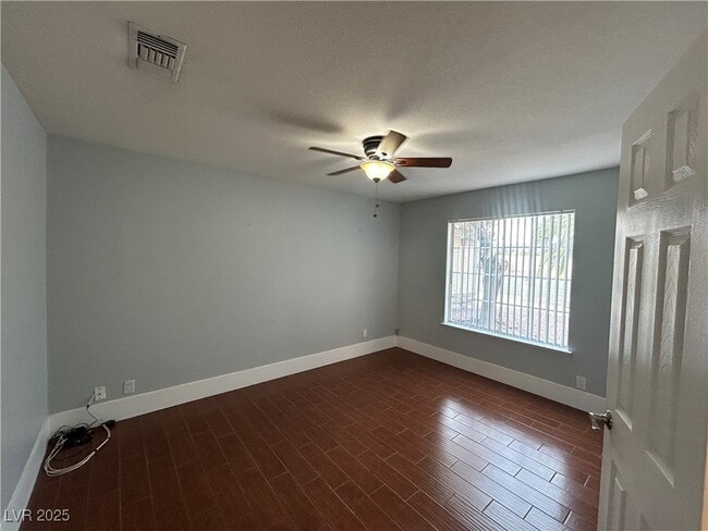 Building Photo - 3436 N Tenaya Wy