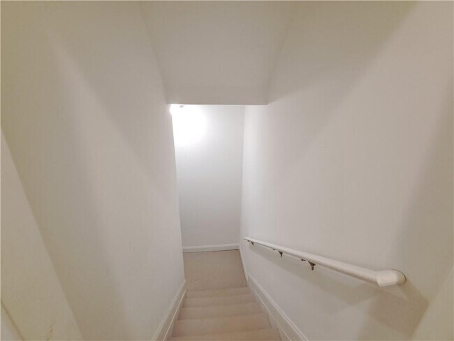 Building Photo - 1104 Hemingford Way