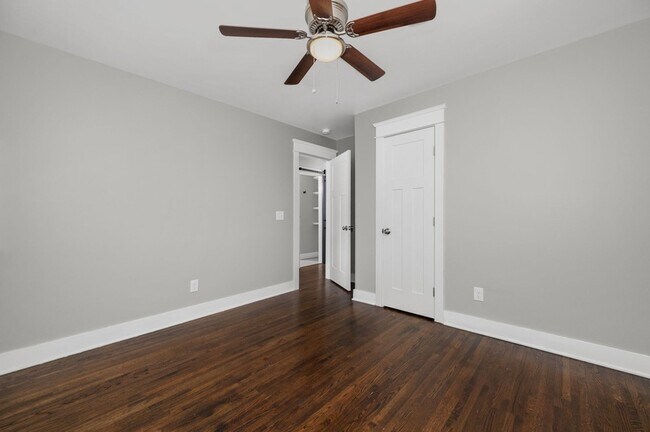 Building Photo - 2600 Aspen Dr