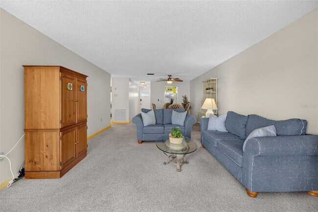 Building Photo - 2850 59th St S