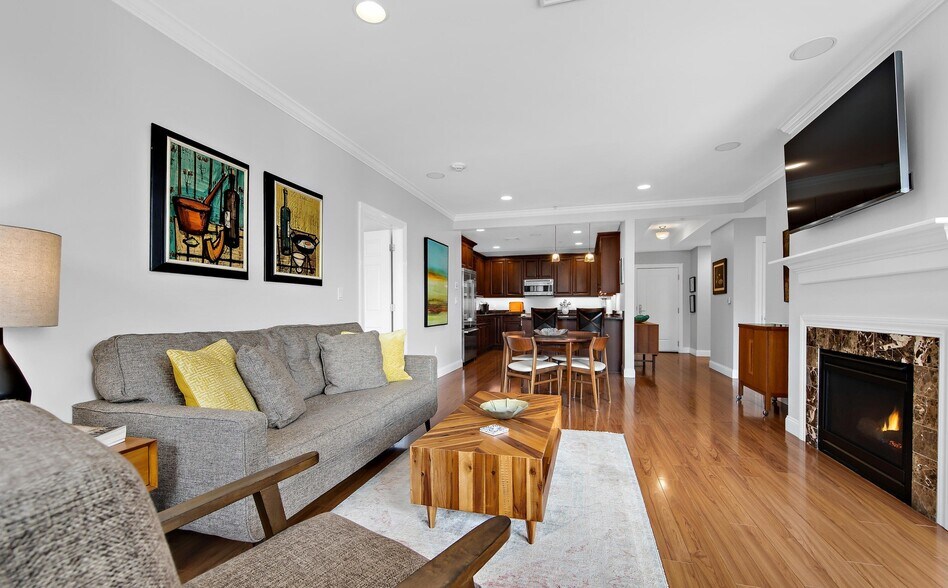 Building Photo - 38 High Rock Ave