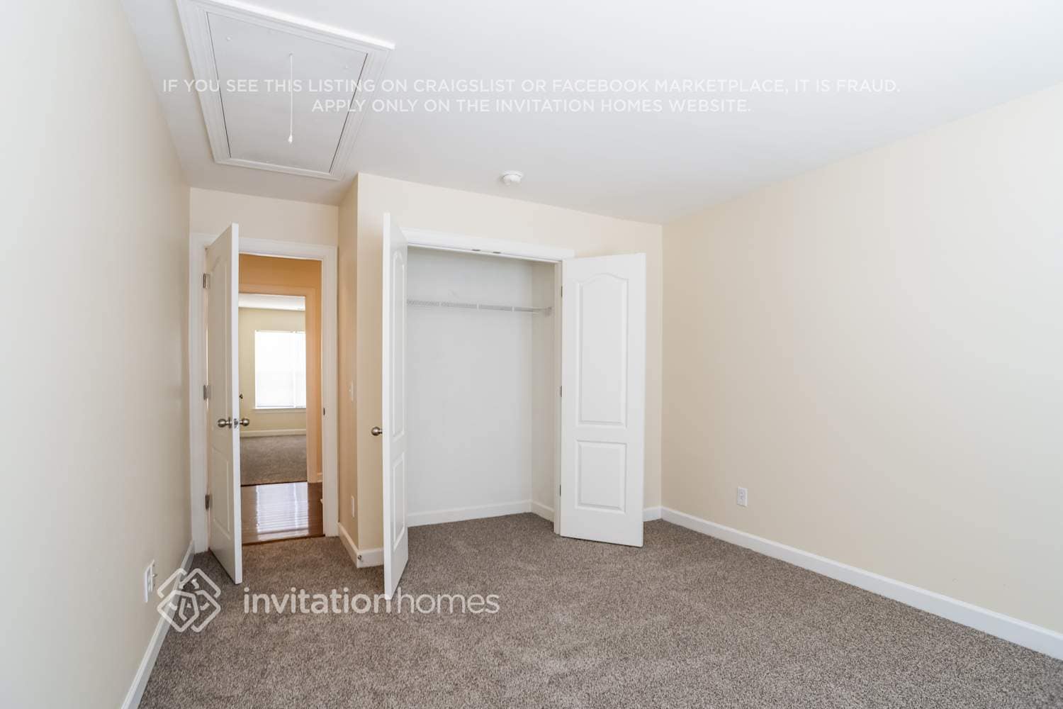 Building Photo - 404 Springwood Dr