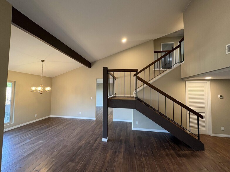 Building Photo - 5980 Tooley St