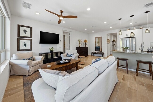 Building Photo - 51811 Golden Eagle Dr