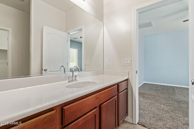 Building Photo - 41161 W Capistrano Dr