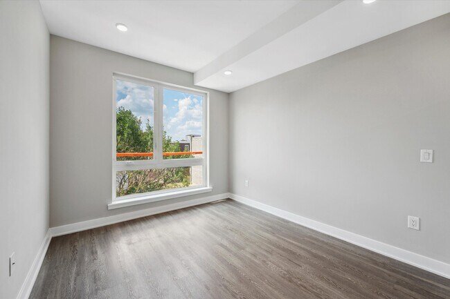 Building Photo - 1841 N Gratz St