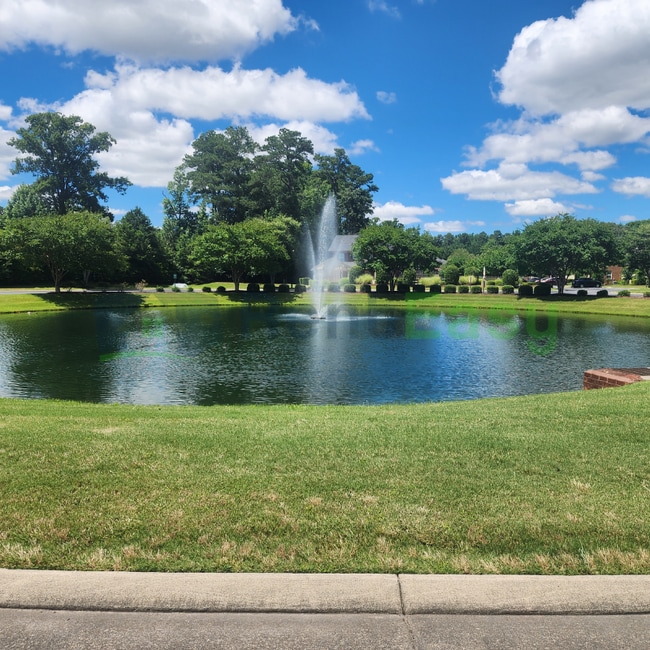 Building Photo - 402 Oakstone Trail