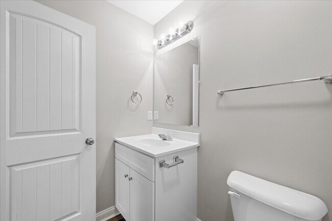 Building Photo - Pristine 3 Bed 2 Bath Home in Dalton