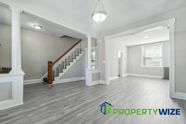 Building Photo - 3343 Avondale Ave