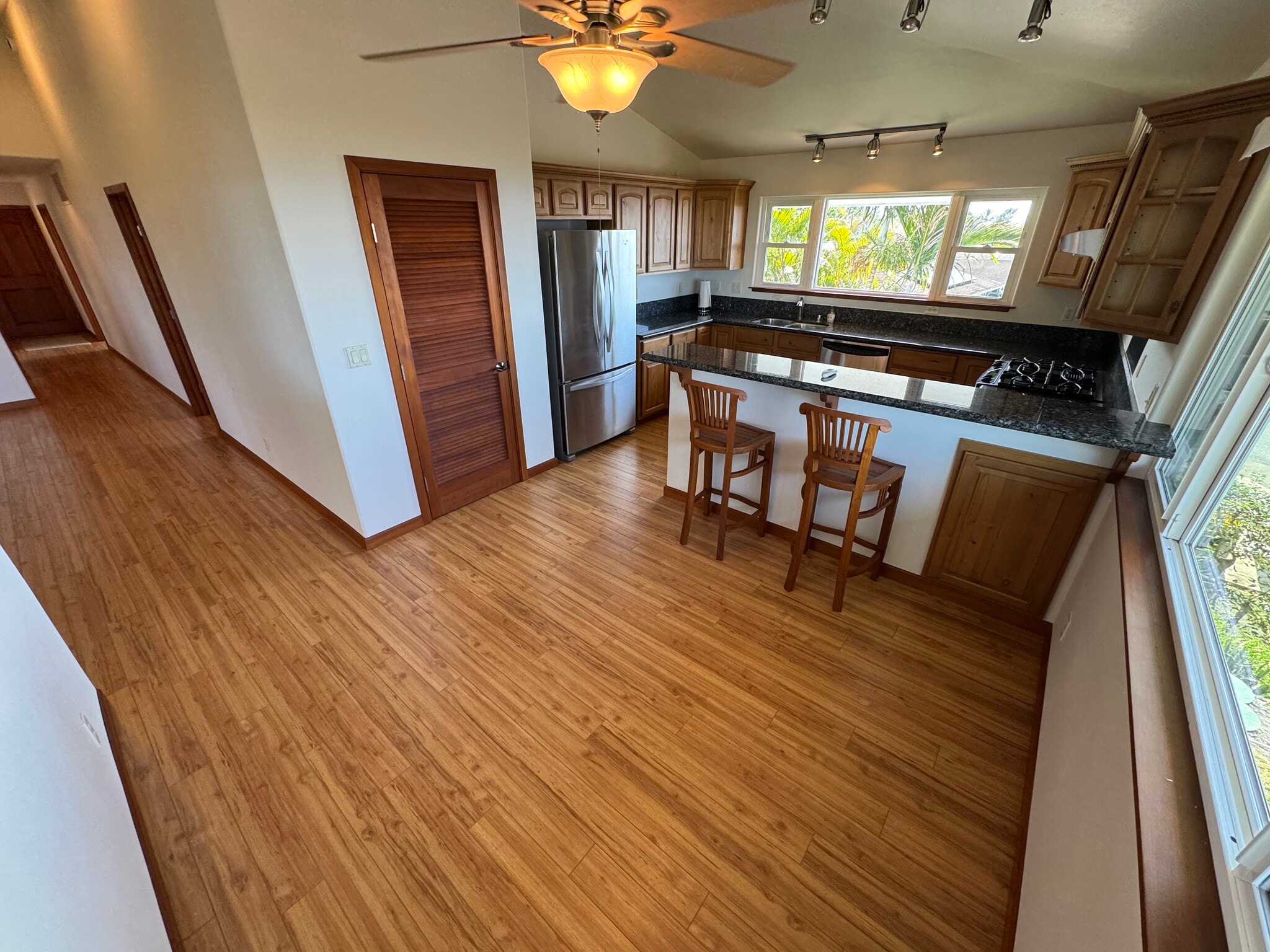 Building Photo - 73-1378 Kipapa Pl