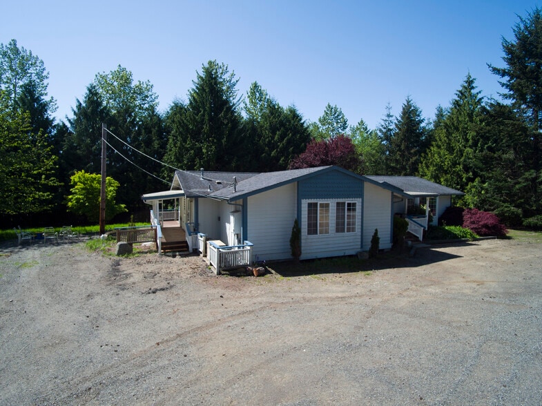 Building Photo - 13315 Lost Lake Rd