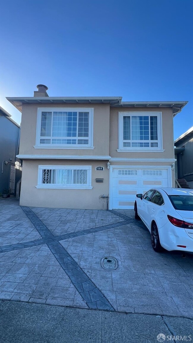 Building Photo - 444 Higate Dr