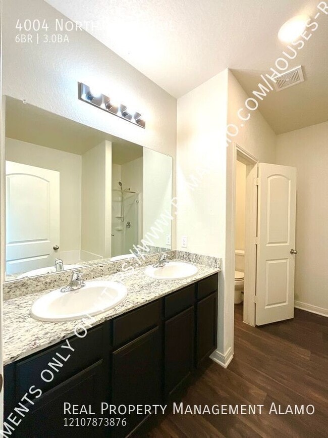 Building Photo - 4004 Northaven Trail