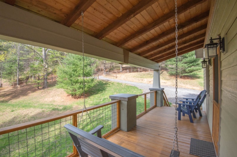 Building Photo - 302 Parkway Dr