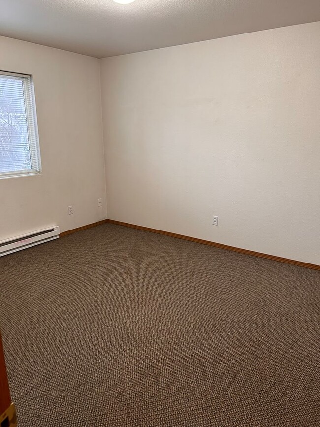 Building Photo - 607 Taylor